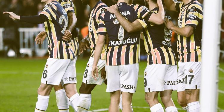 Fenerbahçe 4-0 Arabam.com Konyaspor 1