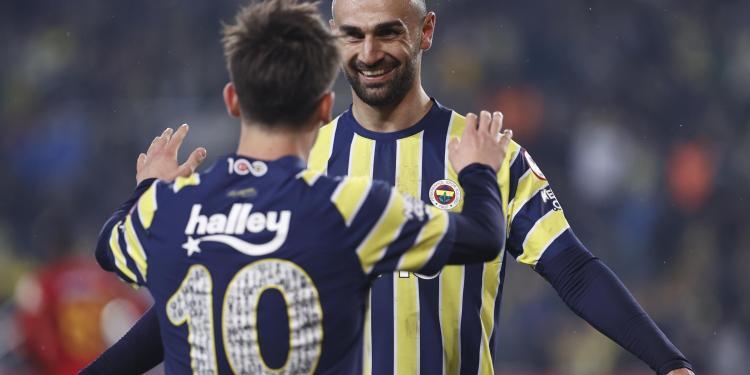 Fenerbahçe Kayserispor’u eleyerek Türkiye Kupası’nda son yarı finalist oldu 1