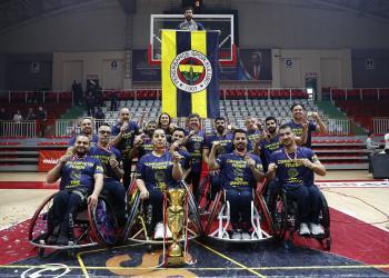 Fenerbahçe Göksel Çelik üst üste ikinci kez şampiyon!