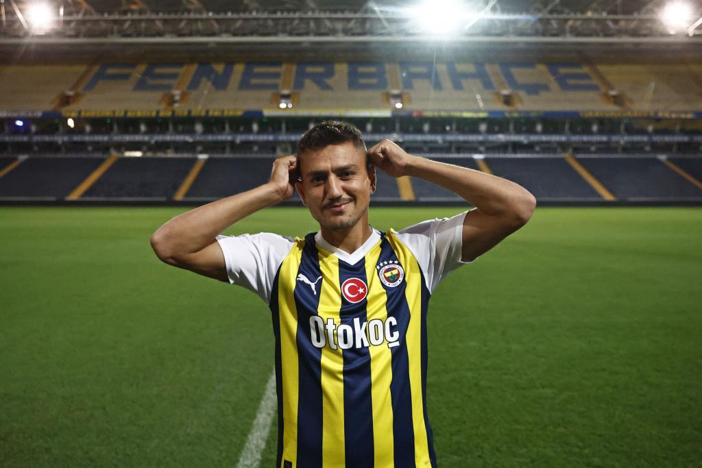 Cengiz Ünder Fenerbahçe'de 1 Cengiz Ünder Fenerbahçe'de 1