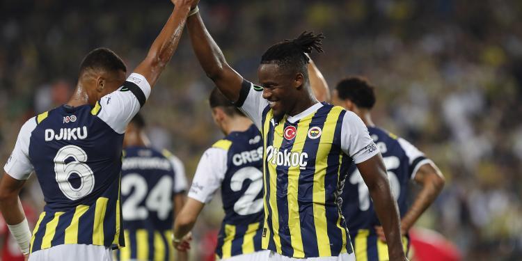 Fenerbahçe 3-1 Nordsjælland 5 Fenerbahçe 3-1 Nordsjælland 1