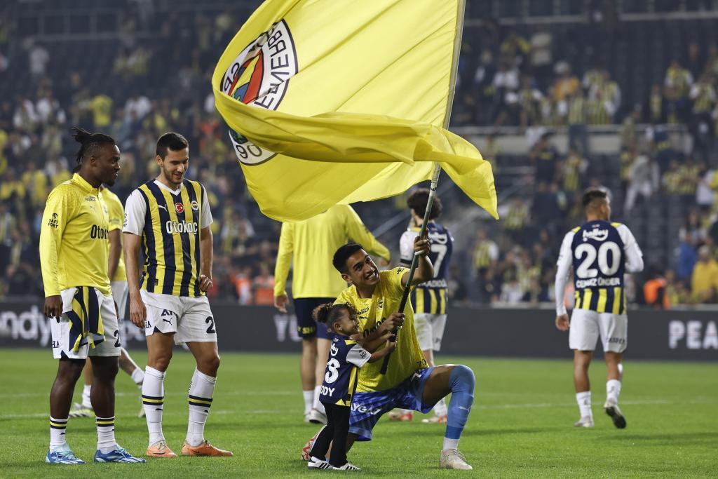 Fenerbahçe 4-2 Atakaş Hatayspor 1 Fenerbahçe 4-2 Atakaş Hatayspor 1