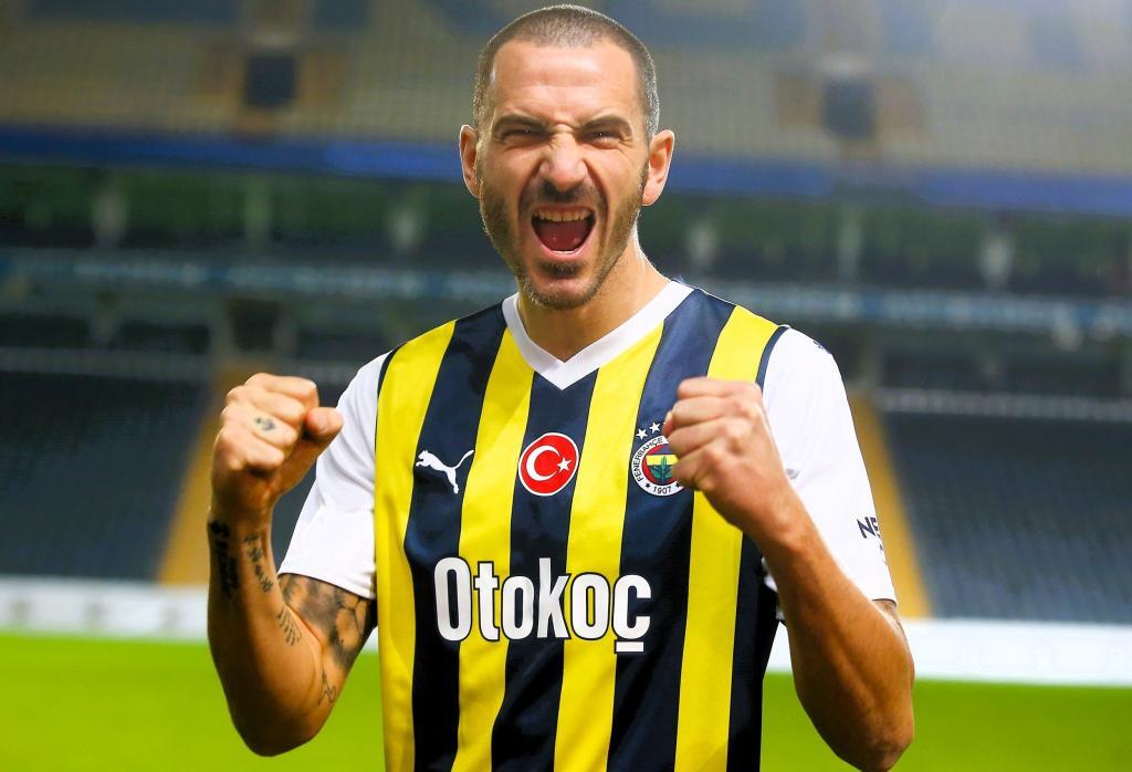 Leonardo Bonucci resmen Fenerbahçe'de 1 Leonardo Bonucci resmen Fenerbahçe'de 1
