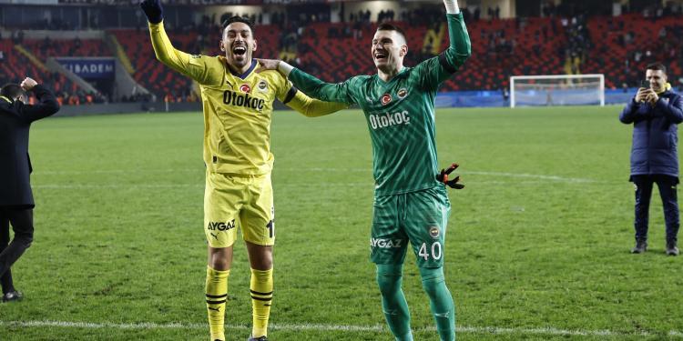 Gaziantep FK 0-1 Fenerbahçe 5 Gaziantep FK 0-1 Fenerbahçe 1