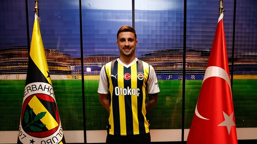 Fenerbahçe, Rade Krunic transferini açıkladı 1