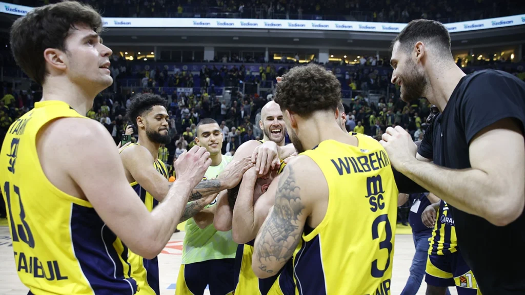 Real Madrid 79-89 Fenerbahçe Beko 1
