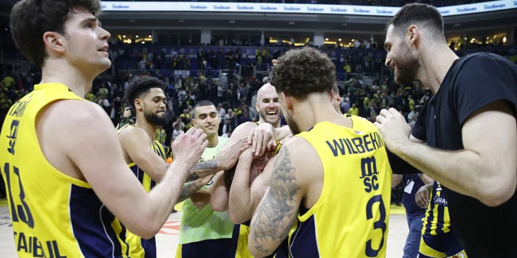 Real Madrid 79-89 Fenerbahçe Beko 1
