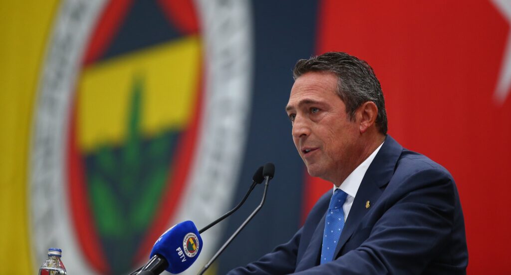 Sayın Aziz Yıldırım’ın mevcudiyeti Fenerbahçe’ye büyük bir rekabet avantajı kazandırır 1 Sayın Aziz Yıldırım’ın mevcudiyeti Fenerbahçe’ye büyük bir rekabet avantajı kazandırır 1