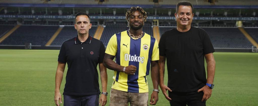 Allan Saint-Maximin Fenerbahçe'de 1