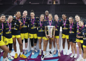 AVRUPA’NIN EN BÜYÜĞÜ FENERBAHÇE OPET: ÜST ÜSTE İKİNCİ KEZ FIBA KADINLAR SÜPER KUPA ŞAMPİYONU
