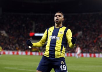 Slavia Prag 1-2 Fenerbahçe