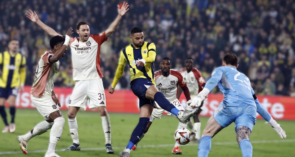 Fenerbahçe 0-0 Olympique Lyon 1