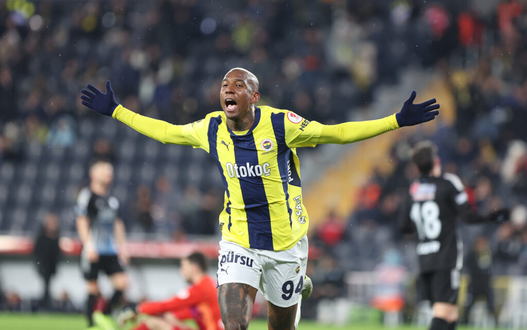 Fenerbahçe 5-0 Erzurumspor FK 1