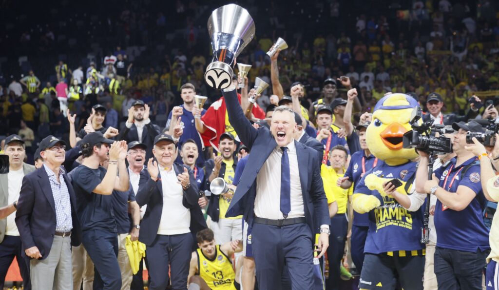 Fenerbahçe Beko, EuroLeague şampiyonu! 1