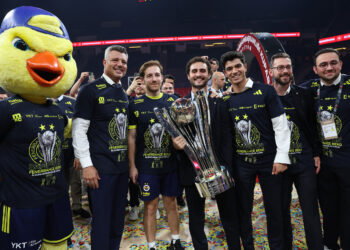 38’inci Erkekler Cumhurbaşkanlığı Kupası Fenerbahçe Beko’nun