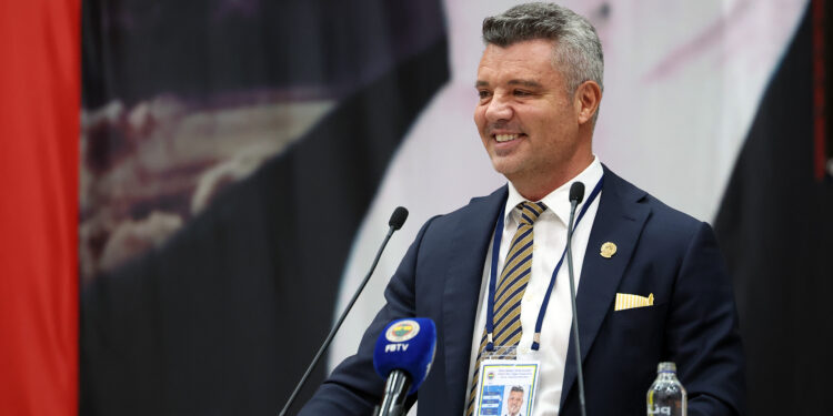 Sadettin Saran: Hedefimiz, yarıştığımız her kulvarda Fenerbahçemizin adını yalnızca Türkiye’de değil, Avrupa’da ve dünyada başarı, güven ve istikrarla anılan bir marka haline getirmektir 1