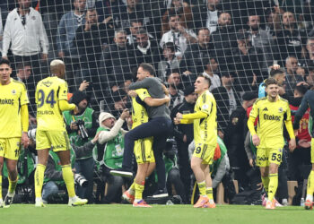 Beşiktaş 2-3 Fenerbahçe (2-0’dan 3-2)