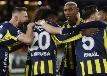 C. Alanyaspor 2-3 Fenerbahçe