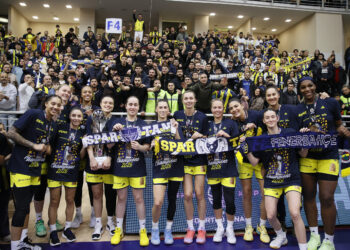 HALKBANK KADINLAR TÜRKİYE KUPASI’NDA ŞAMPİYON FENERBAHÇE OPET