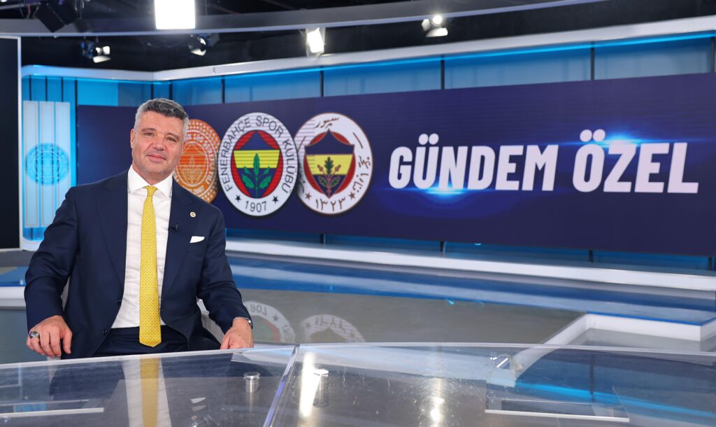 Sadettin Saran:"Ben seçime girerken Fenerbahçe menfaatlerini kendi menfaatlerimin önünde tuttum. Şu an bir Fenerbahçe başkanının görevde olduğunu unutanları bu camia unutmaz." 1