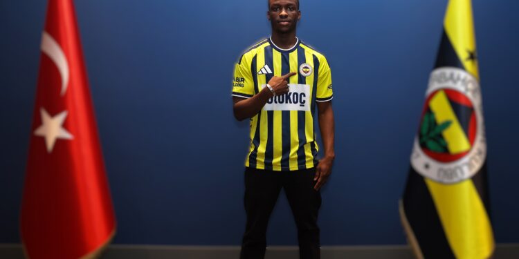 Ailemize hoş geldin Amara Diouf 5 Ailemize hoş geldin Amara Diouf 1