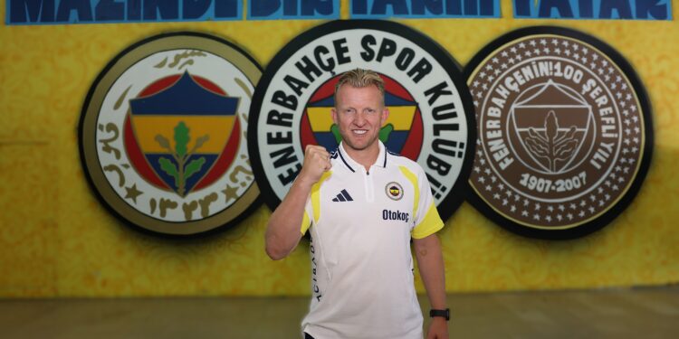 Ailemize Yeniden Hoş Geldin Dirk Kuyt 5 Ailemize Yeniden Hoş Geldin Dirk Kuyt 1