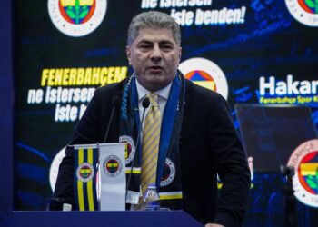 Herkes pazar günü sandıkta vicdanıyla karar verecek. Fenerbahçe, Fenerbahçelilerin mi? Yoksa bir grup azınlığın mı?