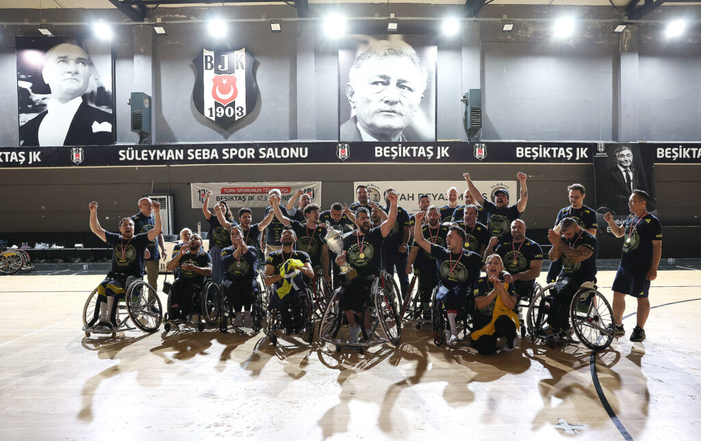 ŞAMPİYON FENERBAHÇE İSTANBUL JET 1