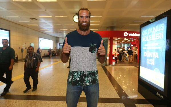 Luigi Datome İstanbul’a Geldi 1