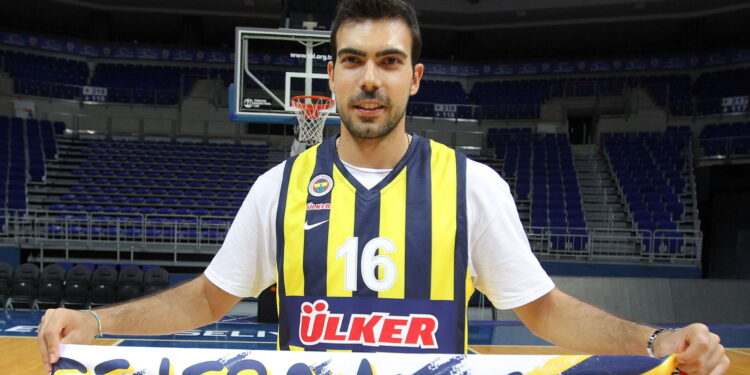 Kostas Sloukas İmzayı Attı 1