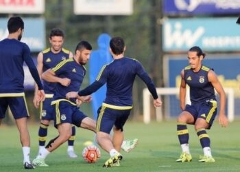 Hakan Çinemre, Kadlec’i geçti