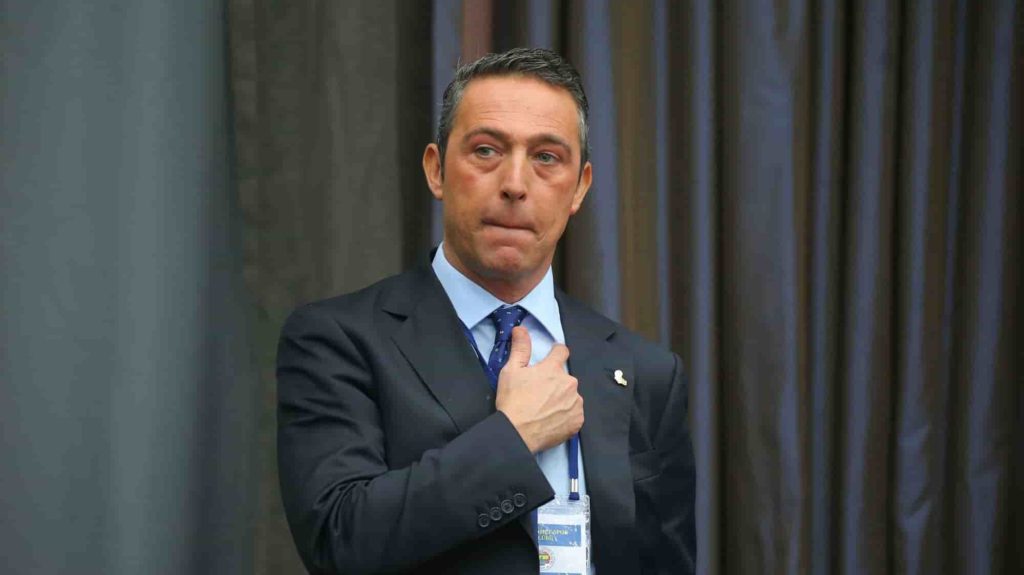 Fenerbahçe'yi özlenen günlere döndürecek doğru kişi Ali Koç'tur 1 Fenerbahçe'yi özlenen günlere döndürecek doğru kişi Ali Koç'tur 1