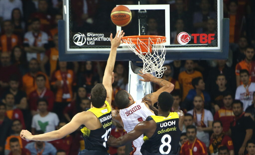 Galatasaray Odeabank 80-63 Fenerbahçe 1