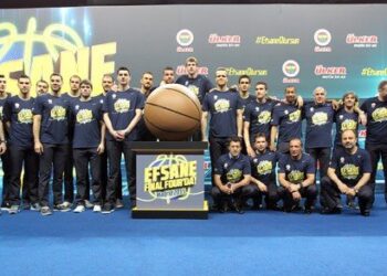 Fenerbahçe Ülker efsane olmak için yola çıktı