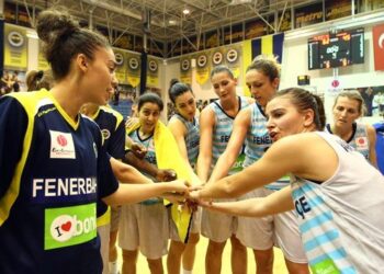 Mersin Büyükşehir Belediye 74-79 Fenerbahçe