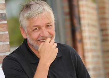 “YALNIZ KALDIK!”