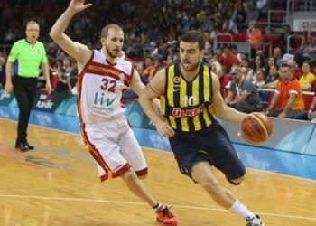 Galatasaray Liv Hospital 70-69 Fenerbahçe Ülker