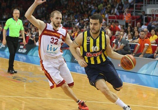 Galatasaray Liv Hospital 70-69 Fenerbahçe Ülker 5 Galatasaray Liv Hospital 70-69 Fenerbahçe Ülker 1
