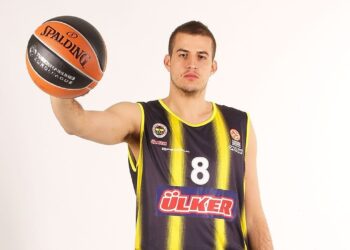 Nemanja Bjelica Fenerbahçe’den resmen ayrıldı!