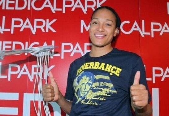 Marissa Coleman sağlık kontrolünden geçti 5 Marissa Coleman sağlık kontrolünden geçti 1
