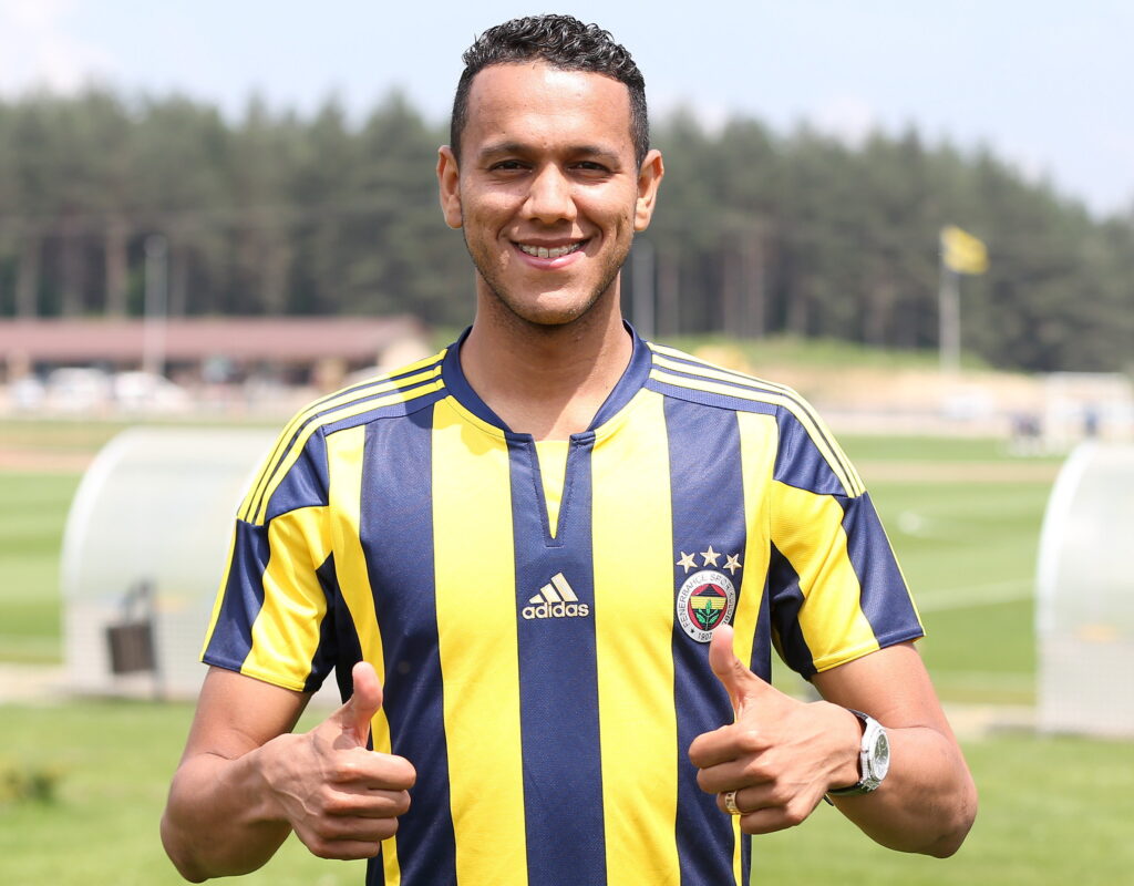 Fenerbahçe taraftarı çok tutkulu ve takımlarına aşırı bağlılar 1
