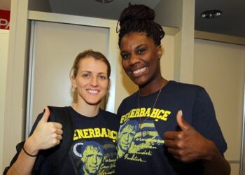 Alexandria Quigley ve Jantel Lavender Sağlık Kontrolünden Geçti