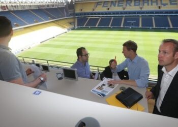 UEFA stadımızı kontrol etti