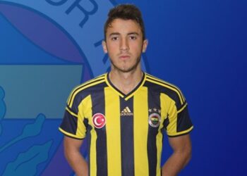 Bu forma altında mücadele ettiğim için çok gururluyum.