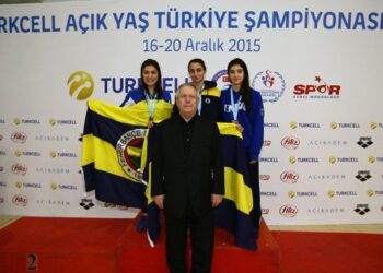 Yüzmede Şampiyon Fenerbahçe