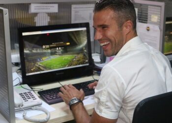Volkan, Nani ve Van Persie’den Yandex’te Aramalar